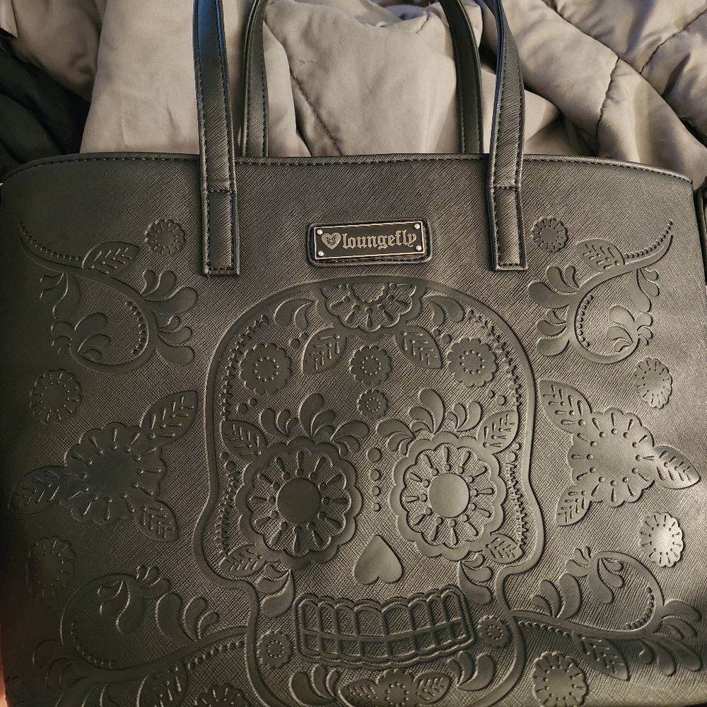 Loungefly sugar skull tote